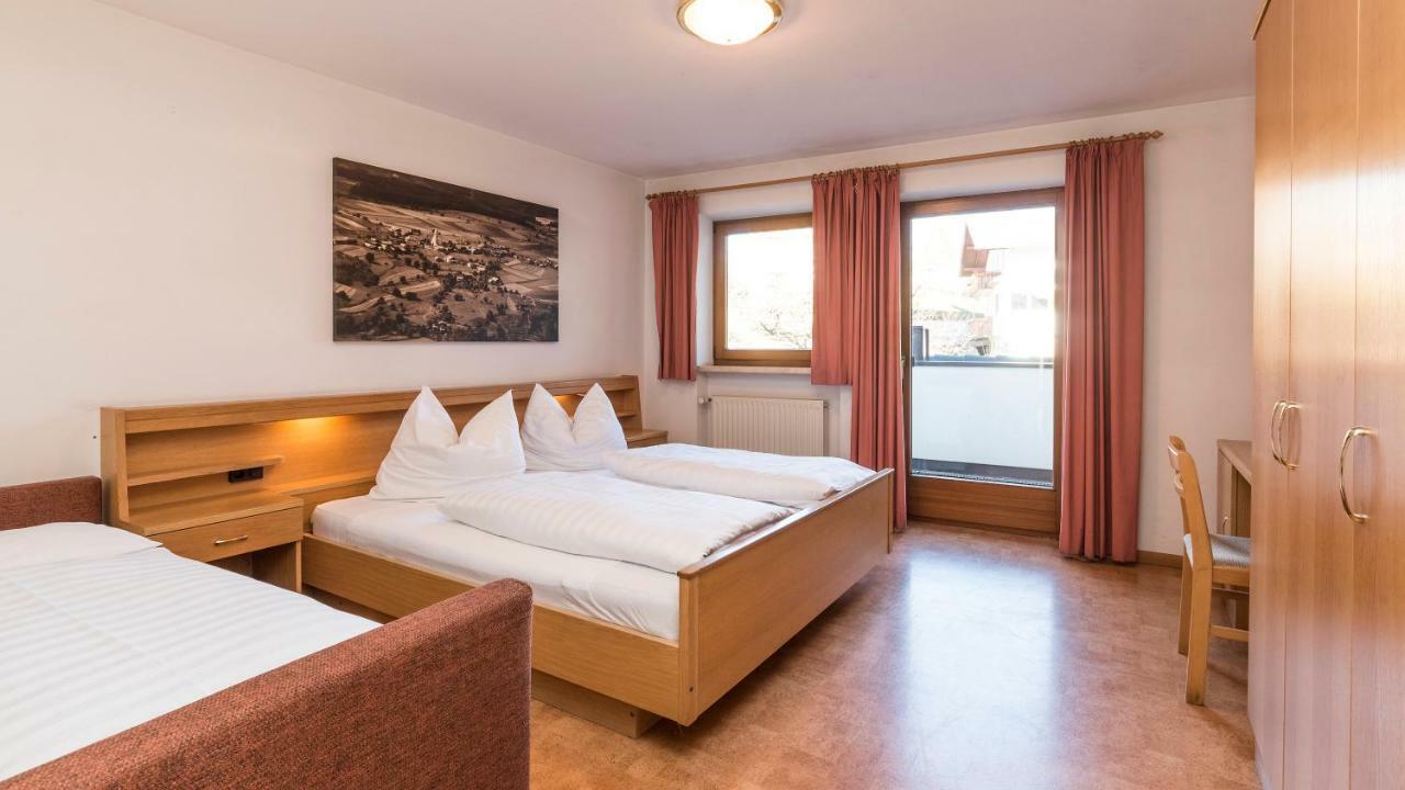 Pension Schirmerhof Natz-Schabs Εξωτερικό φωτογραφία